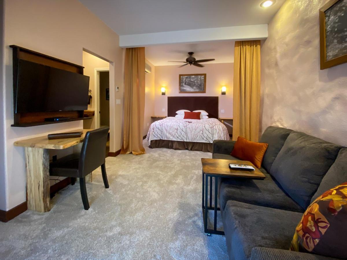 Makanda Inn Bagian luar foto